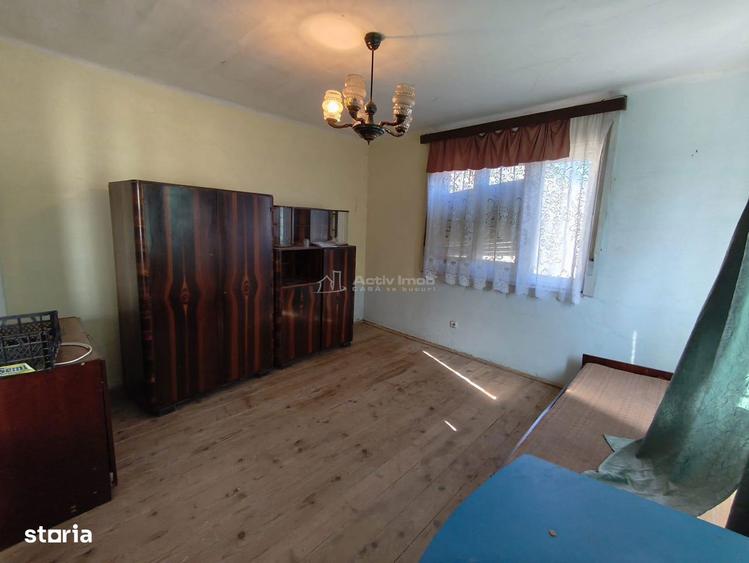Casă cu 4 camere cu Teren 300 Mp în Muncitoresc