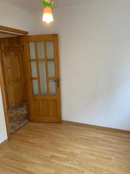 Apartament cu 2 camere decomandat în Narcisa