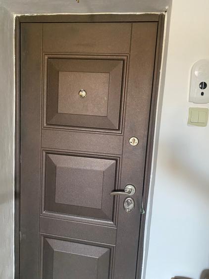 Apartament de vanzare - 3
