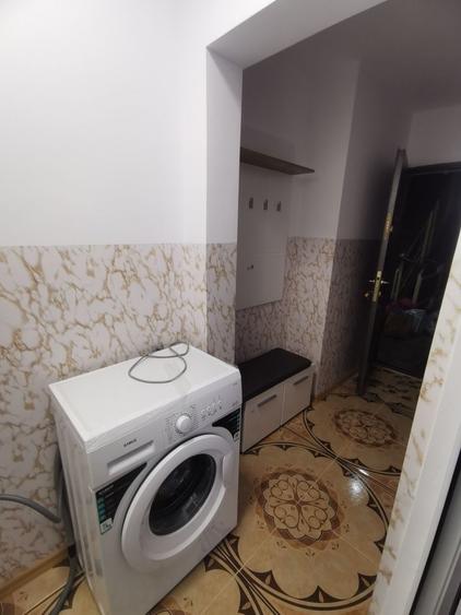 Garsonieră în Micro 19