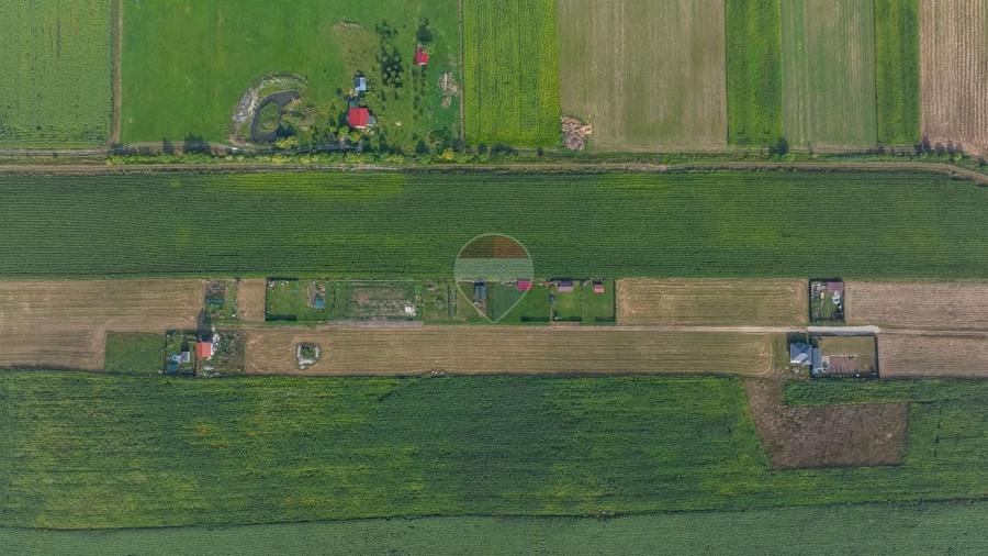 Teren agricol intravilan de 563 mp, în Bod