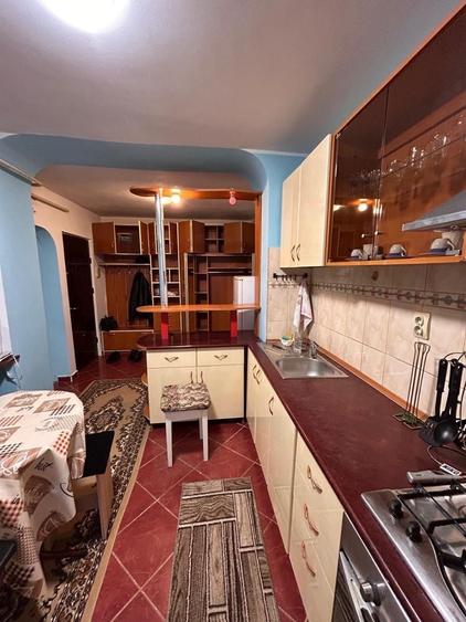 Apartament cu 2 camere semidecomandat în Obcini