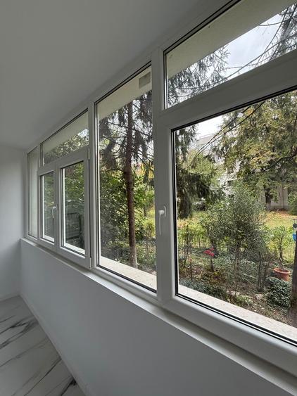 Apartament cu 3 camere, mobilat în Titan