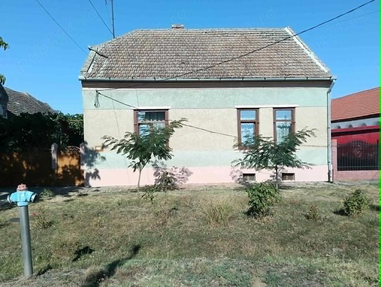 Casă cu Teren 1989 Mp în Bulgăruș