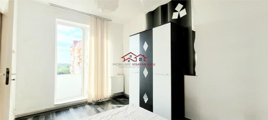 Apartament cu 2 camere decomandat în Ștrand