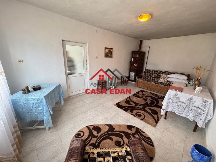 Casă individuală cu 4 camere cu Teren 263 Mp în Câmpina