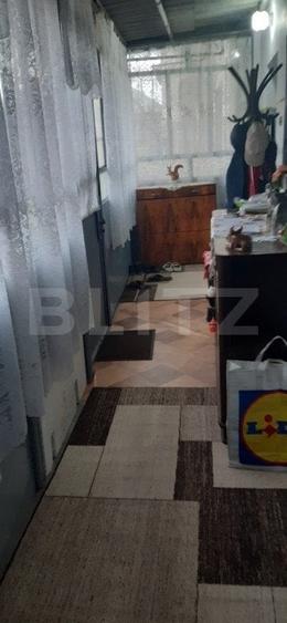 Casă individuală cu 3 camere cu Canalizare în Central