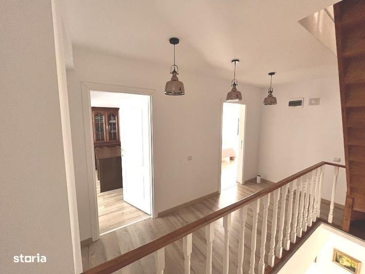 Casă cu 4 camere în Tunari