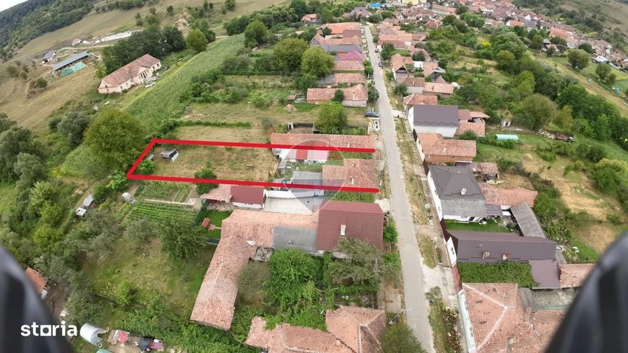 Casă cu 3 camere în Nou