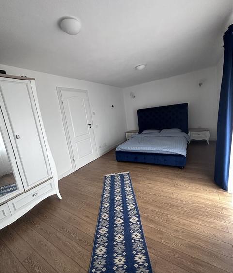 Casă cu 3 camere în Central