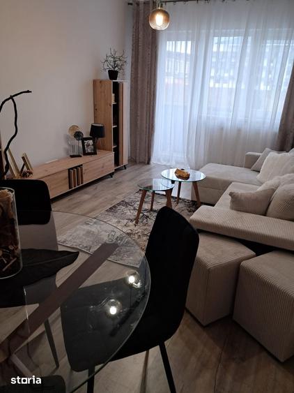 Apartament cu 2 camere decomandat, mobilat în Florești — fotografia 3