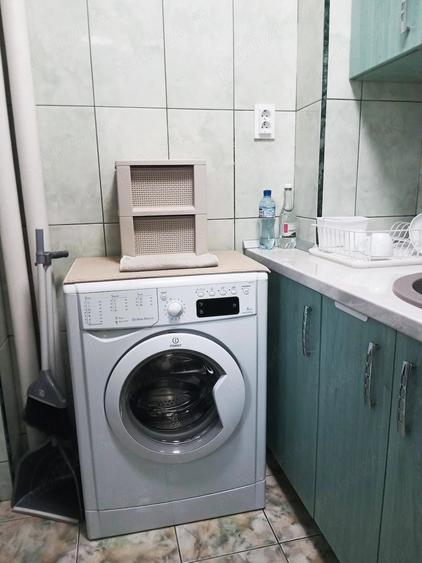 Garsonieră semidecomandată în Titan