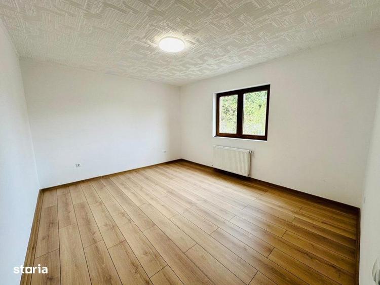 Casă cu 4 camere în Crevedia