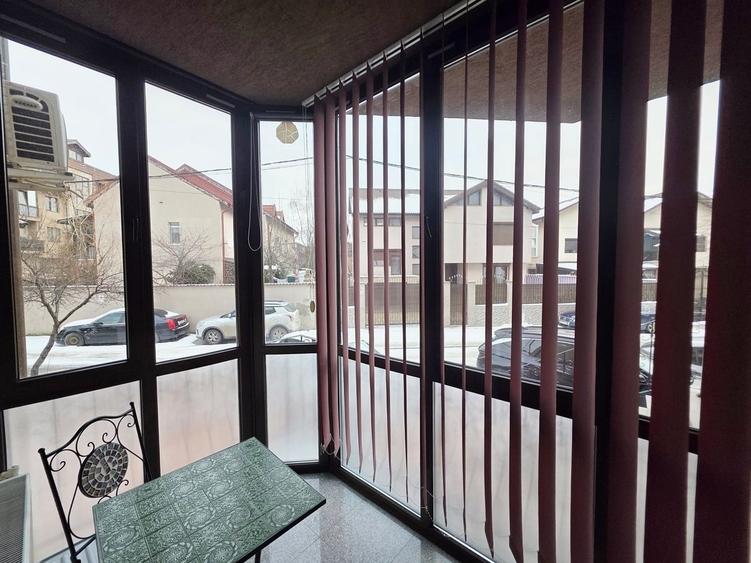 Apartament cu 2 camere decomandat în Fundeni