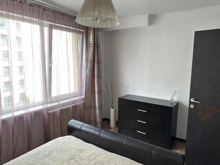 Apartament cu 2 camere semidecomandat în Calea Victoriei