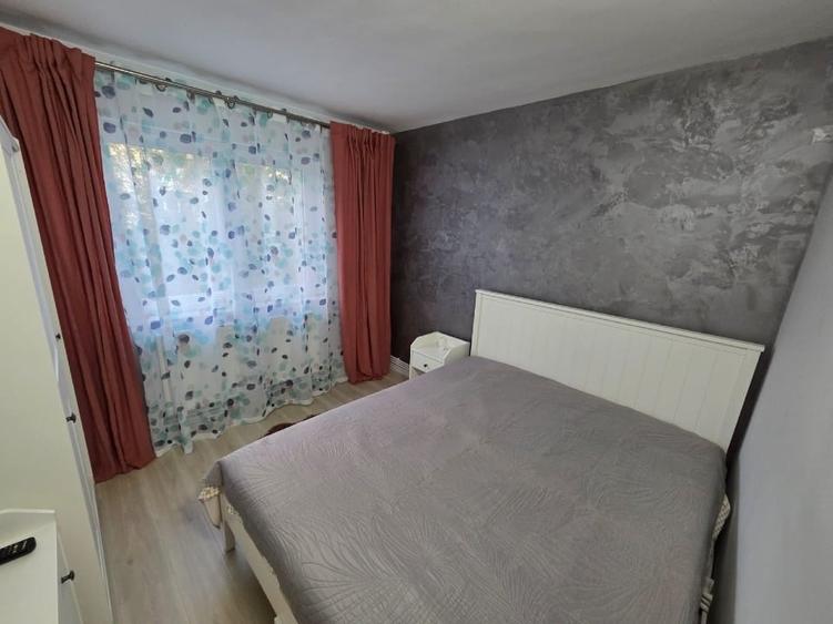 Apartament cu 2 camere, mobilat în Rovine