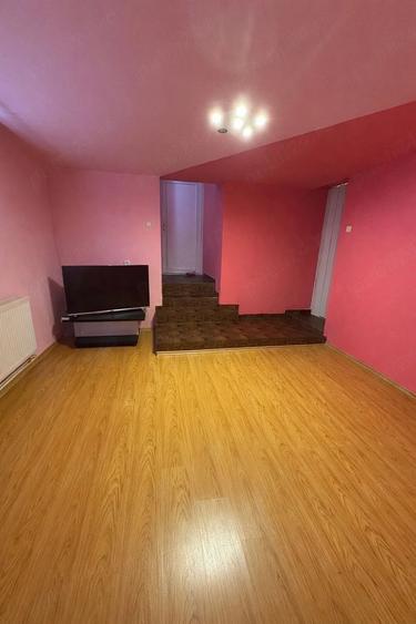 Casă cu Teren 130 Mp în Central