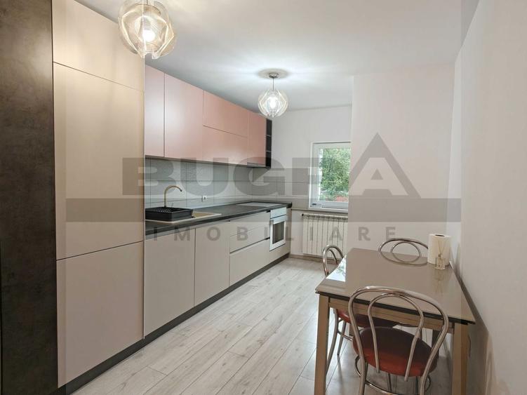 Apartament cu 3 camere decomandat în Zorilor