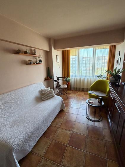 Apartament cu 3 camere decomandat în Lăpuș