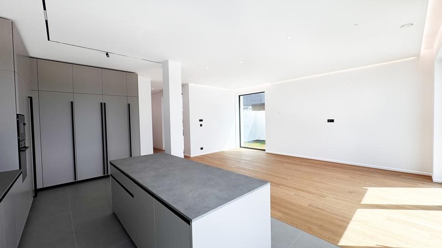 NEXO Nature FINALIZAT  Pipera-Vile Inteligente 5 camere si 4 bai finisaje, 280mp - 8