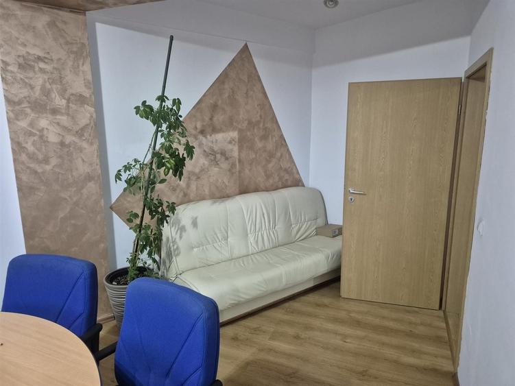 Apartament cu 2 camere decomandat în Cetate