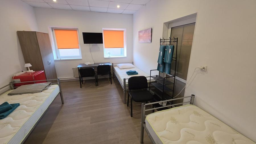 Apartament cu 4 camere decomandat în Tudor Vladimirescu