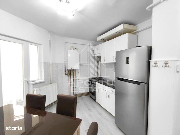 Apartament cu 3 camere în Girocului