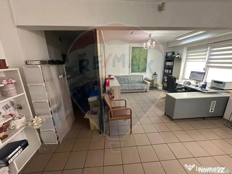 Spațiu comercial, de 39 mp, în Central