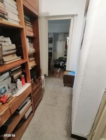 Apartament cu 2 camere semidecomandat în Romană