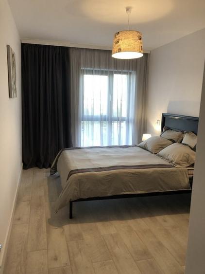 Apartament cu 2 camere decomandat, mobilat în Pajura