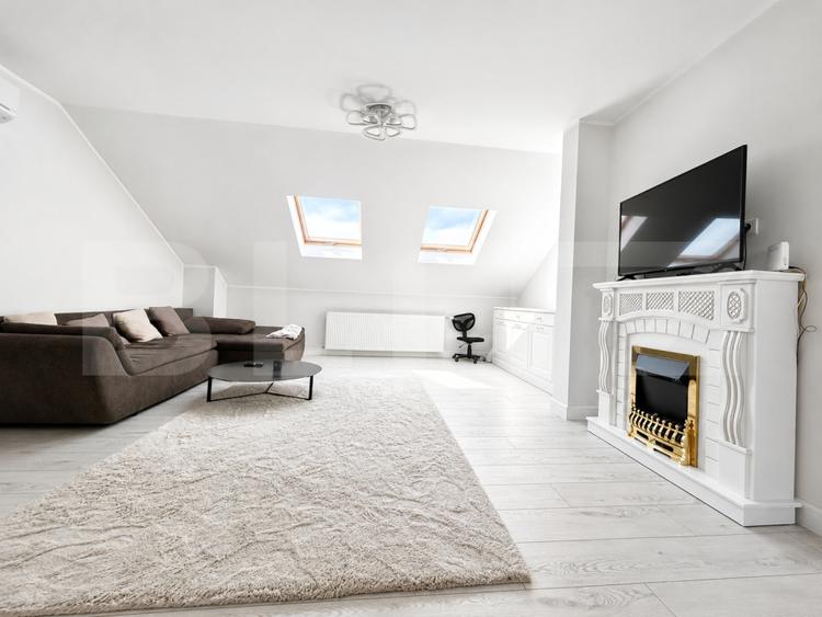 Apartament cu 3 camere semidecomandat, mobilat în Ultracentral — fotografia 1