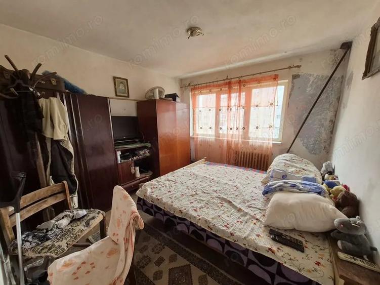 Apartament 2 camere, etaj 7 - zona Cetate - 5