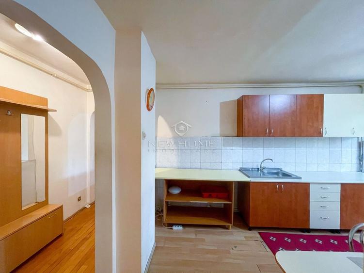 Apartament cu 3 camere decomandat, mobilat în Mănăștur