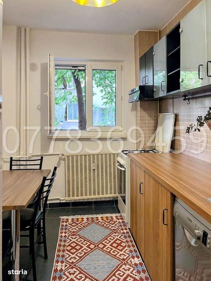 Apartament cu 2 camere decomandat în Titan