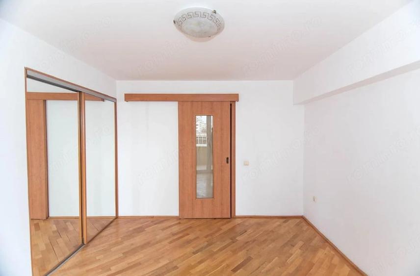 Apartament cu 3 camere decomandat în Ultracentral
