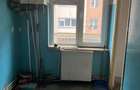 Vind apartament 2 camere,63mp,etaj 1,necesita renovare - 2