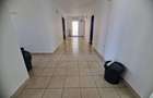 Casă cu 7 camere cu Canalizare în Păulești - 1