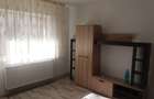 Inchiriez apartament - 3