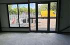 Teren 450 mp cu birou 50 mp de inchiriat de la proprietar, Sector 3 - 6