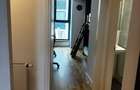 Apartament cu 3 camere decomandat, mobilat în Iancu Nicolae