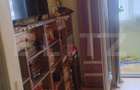 Apartament cu 2 camere, decomandat de vanzare Zona UM - 4