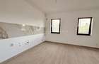 Apartament 3 camere, finisat, bucătărie mobilată