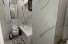 Vand apartament zona palas 3 camere