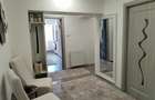 Apartament spatios 2 camere, decomandat (74 mp) Zona Centrala / Piata Sud, Resita Renovat, Mobilat & Utilat Descriere: - 8