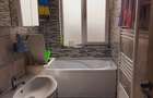 PF Vand apartament 2 camere decomandate in Roman - 4