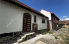 Casa individuala cu teren de 1400 mp situata la 10 km de Sibiu - 1