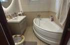 Inchiriez apartament 3 camere - 3