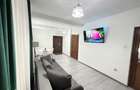 Casa de inchiriat cu 6 camere, curte comuna - 10
