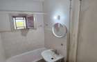 De vanzare - Apartament semidecomandat Piata Progresul