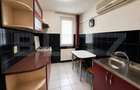 Apartament 2 camere, bloc cu lift, izolat termic, etaj 3, De - 2